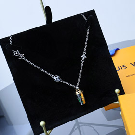 Louis Vuitton LV pendant with miniature coffee cup necklace -0131